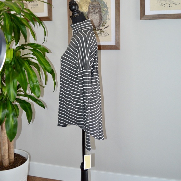 NWT Michael Kors Turtleneck - Picture 5 of 6